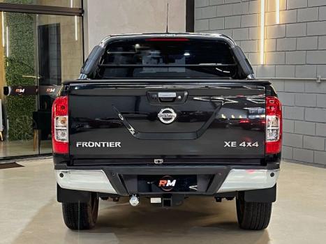 NISSAN Frontier 2.3 16V XE 4X4 CABINE DUPLA BI-TURBO DIESEL AUTOMTICO, Foto 9