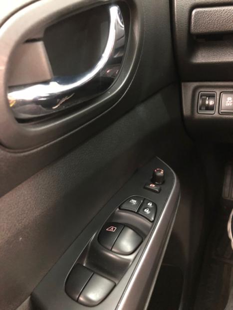 NISSAN Frontier 2.3 16V PLATINUM CABINE DUPLA 4X4 BI-TURBO DIESEL AUTOM�TICO, Foto 33