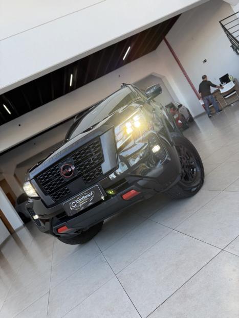 NISSAN Frontier 2.3 16V PRO4X CABINE DUPLA 4X4 BI-TURBO DIESEL AUTOM�TICO, Foto 1