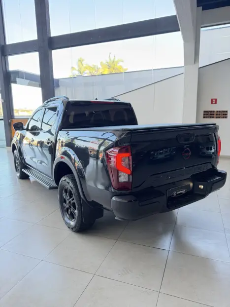 NISSAN Frontier 2.3 16V PRO4X CABINE DUPLA 4X4 BI-TURBO DIESEL AUTOM�TICO, Foto 6