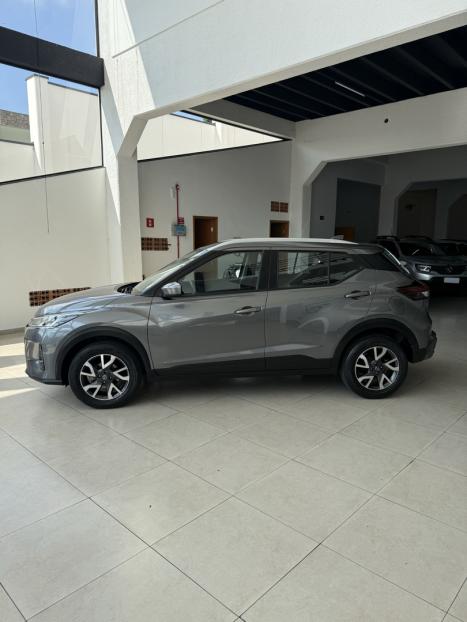 NISSAN Kicks 1.6 16V 4P FLEXSTART SENSE XTRONIC AUTOM�TICO CVT, Foto 9