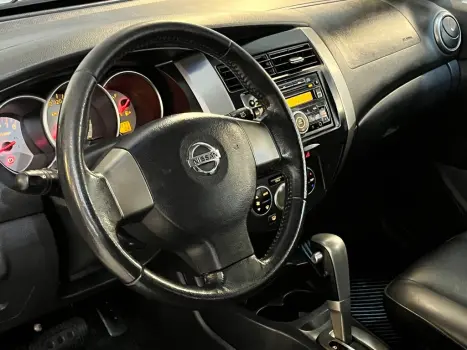 NISSAN Livina 1.8 16V 4P SL X-GEAR FLEX AUTOMTICO, Foto 4