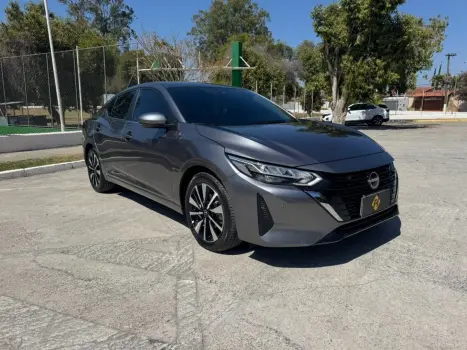 NISSAN Sentra , Foto 4