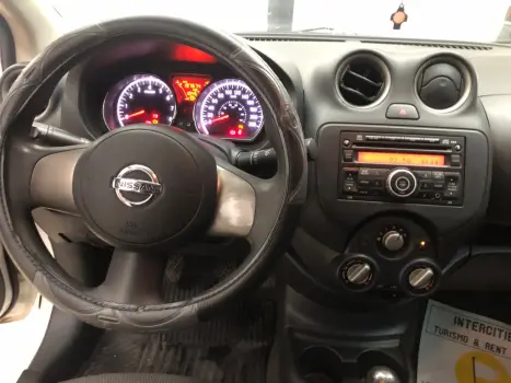 NISSAN Versa Sedan 1.6 16V 4P FLEX S, Foto 18