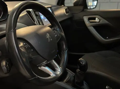PEUGEOT 208 1.6 16V 4P FLEX GRIFFE, Foto 3