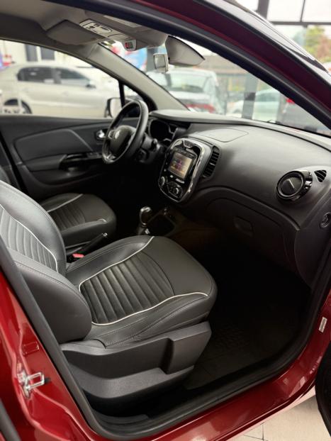 RENAULT Captur 1.3 16V 4P FLEX TCE ICONIC TURBO X-TRONIC AUTOM�TICO CVT, Foto 12