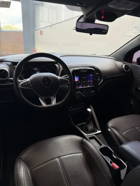 RENAULT Captur 1.3 16V 4P FLEX TCE ICONIC TURBO X-TRONIC AUTOM�TICO CVT, Foto 12