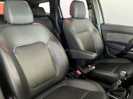 RENAULT Duster 1.3 16V 4P ICONIC TURBO TCe AUTOM�TICO CVT, Foto 15