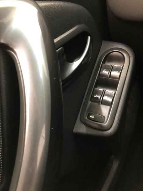 RENAULT Duster 1.6 16V 4P FLEX DYNAMIQUE, Foto 18 RENAULT Duster 1.6 16V 4P FLEX DYNAMIQUE, Foto 18