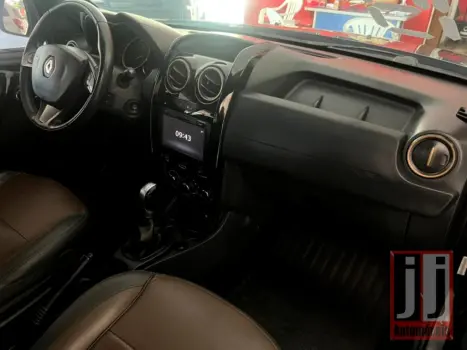 RENAULT Duster 1.6 16V 4P FLEX DYNAMIQUE AUTOM�TICO CVT, Foto 12