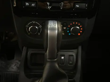 RENAULT Duster 2.0 16V 4P FLEX DYNAMIQUE AUTOM�TICO, Foto 5