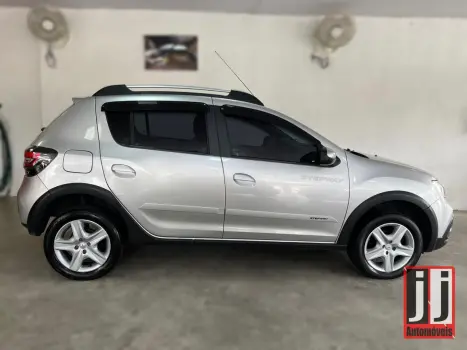 RENAULT Sandero 1.6 16V 4P FLEX SCE STEPWAY ZEN, Foto 3