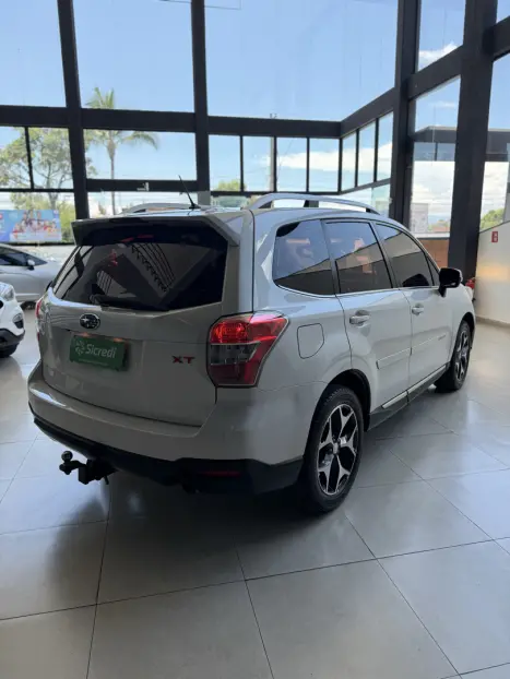 SUBARU Forester 2.0 16V 4P XT 4X4 AUTOM�TICO, Foto 7