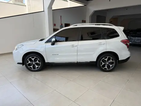 SUBARU Forester 2.0 16V 4P XT 4X4 AUTOM�TICO, Foto 9