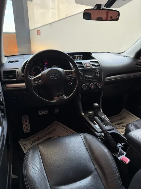 SUBARU Forester 2.0 16V 4P XT 4X4 AUTOM�TICO, Foto 14