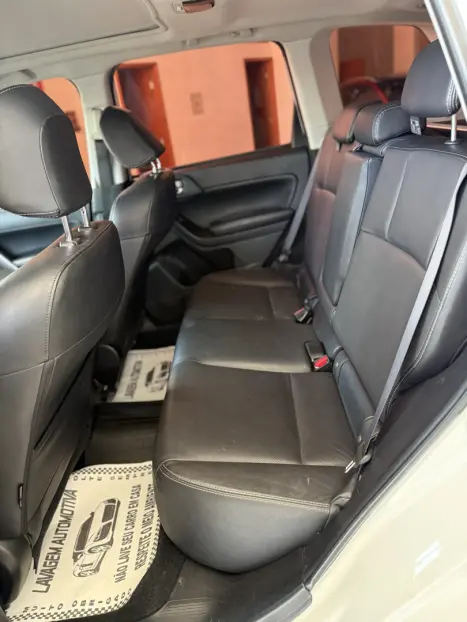 SUBARU Forester 2.0 16V 4P XT 4X4 AUTOM�TICO, Foto 15