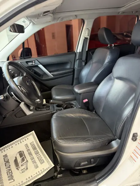 SUBARU Forester 2.0 16V 4P XT 4X4 AUTOM�TICO, Foto 18