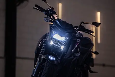 SUZUKI GSX-R 1000 RA, Foto 3