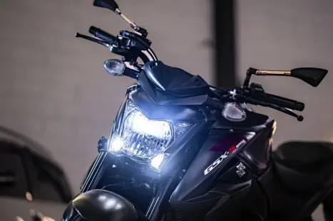 SUZUKI GSX-R 1000 RA, Foto 8