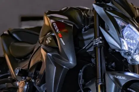 SUZUKI GSX-R 1000 RA, Foto 16