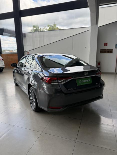 TOYOTA Corolla 2.0 16V 4P FLEX XEI DIRECT SHIFT AUTOMTICO CVT, Foto 5