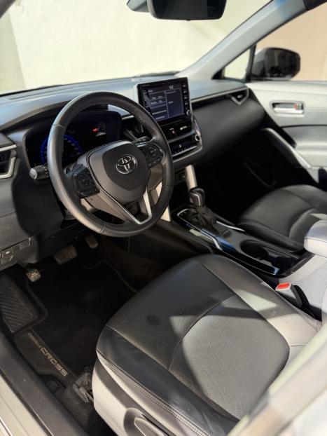 TOYOTA Corolla Cross 2.0 16V 4P FLEX VVT-IE XRE DIRECT SHIFT AUTOM�TICO CVT, Foto 12