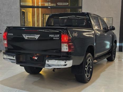 TOYOTA Hilux Caminhonete 2.7 16V 4P SRV FLEX 4X4  CABINE DUPLA AUTOMTICO, Foto 15