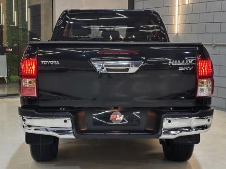 TOYOTA Hilux Caminhonete 2.7 16V 4P SRV FLEX 4X4  CABINE DUPLA AUTOMTICO, Foto 17