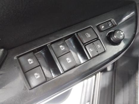 TOYOTA Hilux Caminhonete 2.8 16V SRX 4X4 DIESEL CABINE DUPLA AUTOM�TICO, Foto 10