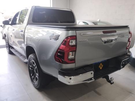 TOYOTA Hilux Caminhonete 2.8 16V SRX 4X4 DIESEL CABINE DUPLA AUTOM�TICO, Foto 3