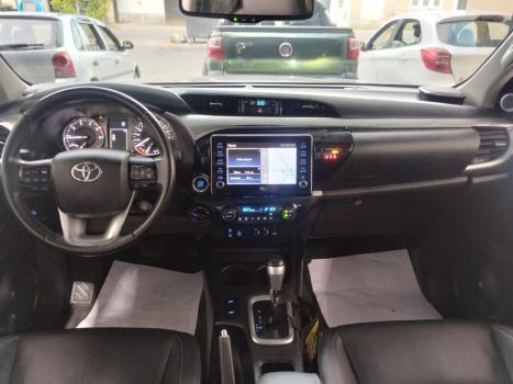 TOYOTA Hilux Caminhonete 2.8 16V SRX 4X4 DIESEL CABINE DUPLA AUTOM�TICO, Foto 6