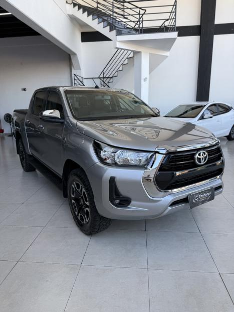 TOYOTA Hilux Caminhonete 2.8 16V SRV 4X4 DIESEL CABINE DUPLA AUTOM�TICO, Foto 3