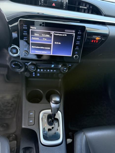 TOYOTA Hilux Caminhonete 2.8 16V SRV 4X4 DIESEL CABINE DUPLA AUTOM�TICO, Foto 5