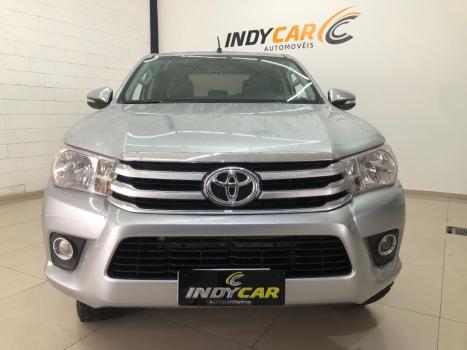 TOYOTA Hilux Caminhonete 2.8 16V SRV 4X4 DIESEL CABINE DUPLA AUTOM�TICO, Foto 2