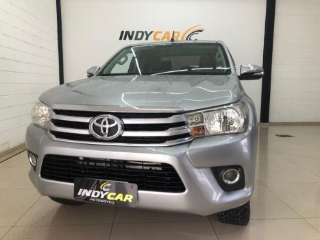 TOYOTA Hilux Caminhonete 2.8 16V SRV 4X4 DIESEL CABINE DUPLA AUTOM�TICO, Foto 8