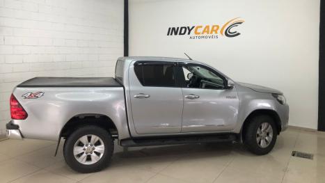 TOYOTA Hilux Caminhonete 2.8 16V SRV 4X4 DIESEL CABINE DUPLA AUTOM�TICO, Foto 9