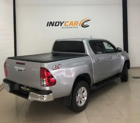 TOYOTA Hilux Caminhonete 2.8 16V SRV 4X4 DIESEL CABINE DUPLA AUTOM�TICO, Foto 11