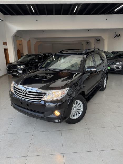 TOYOTA Hilux Caminhonete , Foto 2