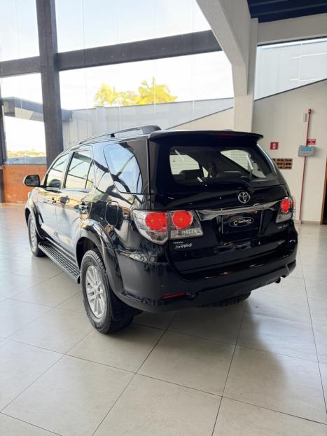 TOYOTA Hilux Caminhonete , Foto 6