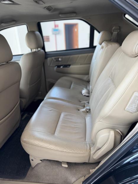 TOYOTA Hilux Caminhonete , Foto 14