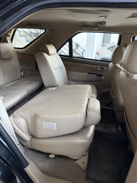 TOYOTA Hilux Caminhonete , Foto 16