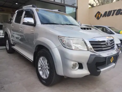 TOYOTA Hilux Caminhonete 3.0 16V 4P 4X4 SRV TURBO DIESEL, Foto 1