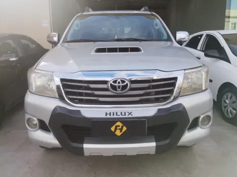 TOYOTA Hilux Caminhonete 3.0 16V 4P 4X4 SRV TURBO DIESEL, Foto 2