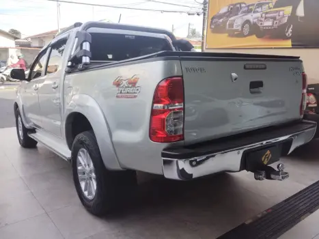 TOYOTA Hilux Caminhonete 3.0 16V 4P 4X4 SRV TURBO DIESEL, Foto 3