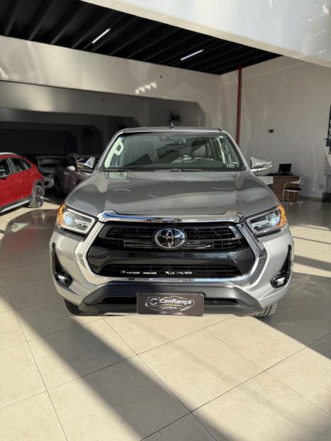 TOYOTA Hilux Caminhonete 2.8 16V 4P SRX DIESEL CABINE DUPLA, Foto 3