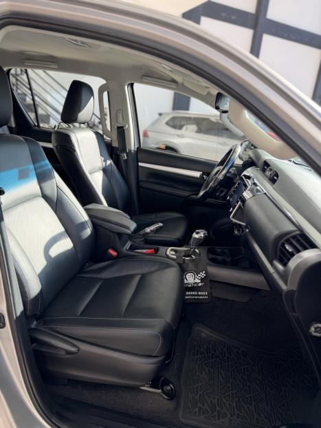 TOYOTA Hilux Caminhonete 2.8 16V 4P SRX DIESEL CABINE DUPLA, Foto 18