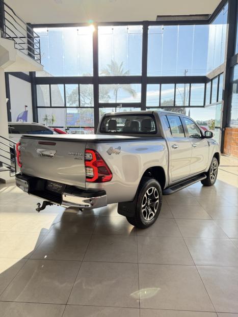 TOYOTA Hilux Caminhonete 2.8 16V 4P SRX DIESEL CABINE DUPLA, Foto 20