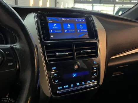 TOYOTA Yaris Hatch 1.5 16V 4P FLEX XLS MULTIDRIVE AUTOM�TICO CVT, Foto 7