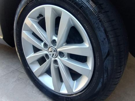 VOLKSWAGEN Fox 1.0 4P TRACK FLEX, Foto 12
