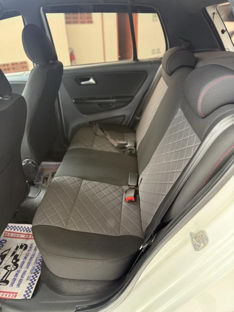 VOLKSWAGEN Fox 1.6 4P FLEX, Foto 15